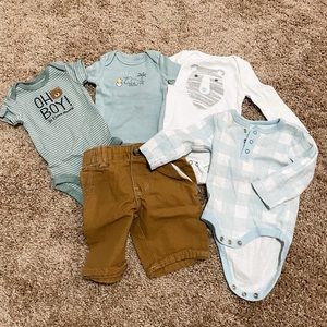 Newborn Baby Clothes Lot - onesies and pants